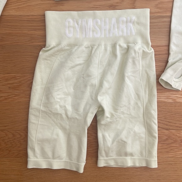 GYMSHARK SET - light lime green - Picture 3 of 5